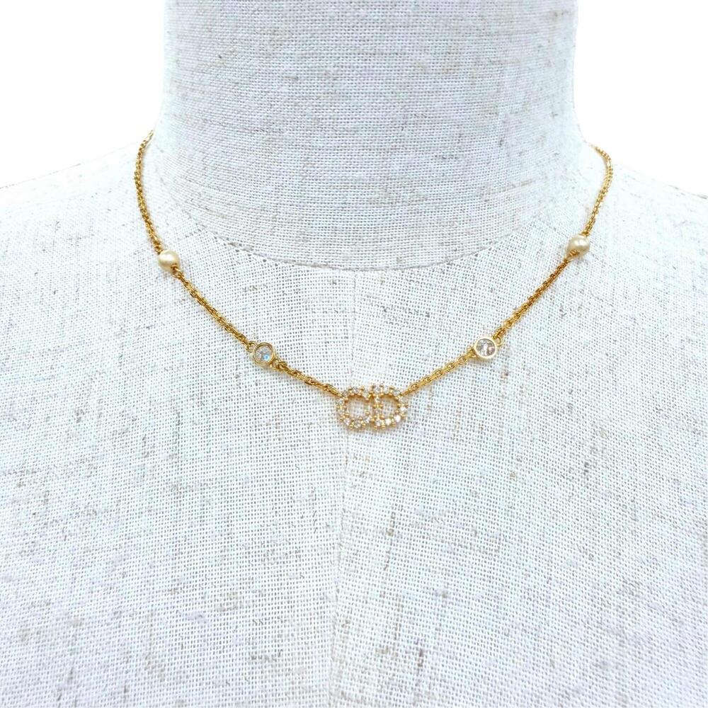 DIOR Necklace - Picture 3 of 7
